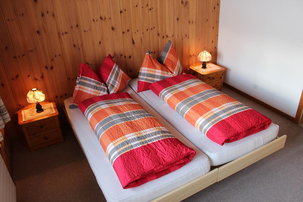 Chalet Spinne Grindelwald Habitación foto