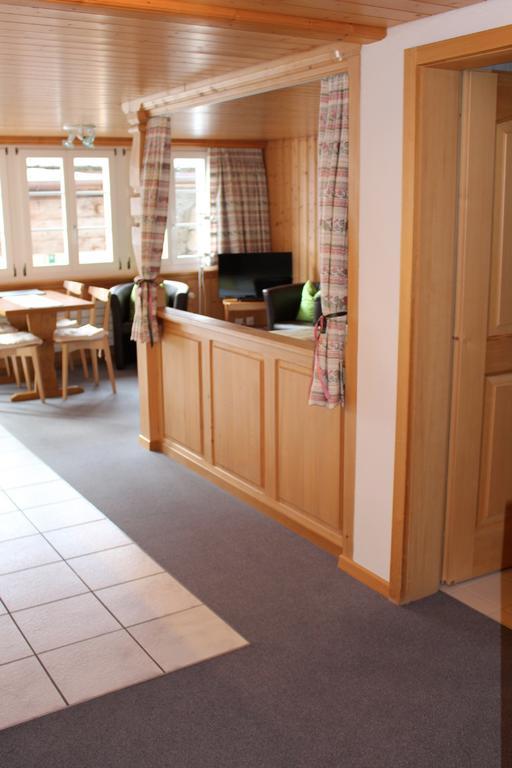 Chalet Spinne Grindelwald Habitación foto