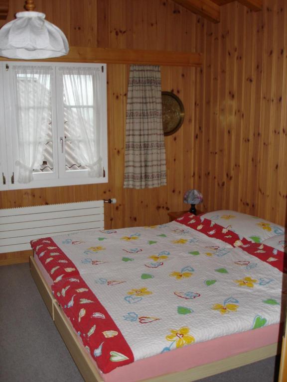 Chalet Spinne Grindelwald Habitación foto